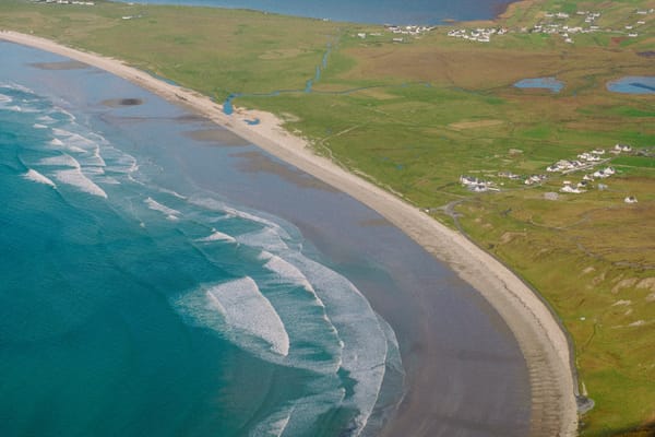 Descubriendo Achill: Tiempo, espacio, cielo ...