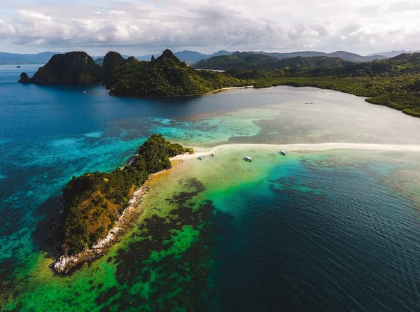 Guía de las Islas Filipinas, el paraíso soñado