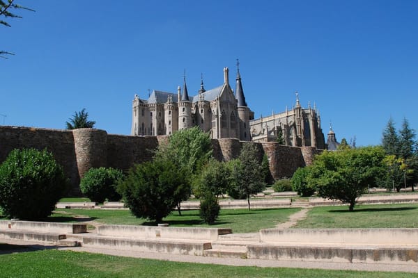 Astorga: 7 motivos para descubrir esta joya leonesa