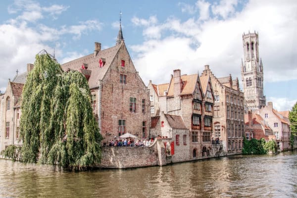 Descubriendo Brujas, una ciudad de cuento