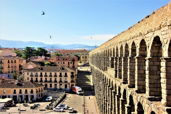 Dónde aparcar en Segovia