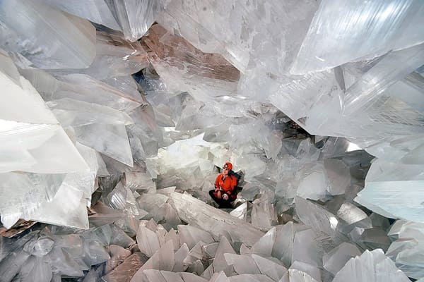 10 joyas subterráneas que se pueden visitar en España