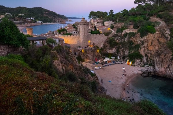 Descubriendo Tossa de Mar, la joya amurallada de la Costa Brava