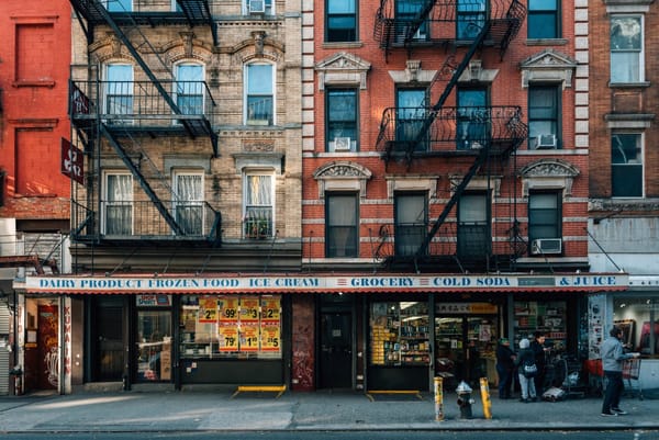 Una vuelta por el Lower East Side, historia y bohemia de Nueva York