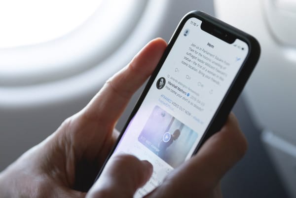 ¿Por qué nunca funciona el wifi en los aviones?