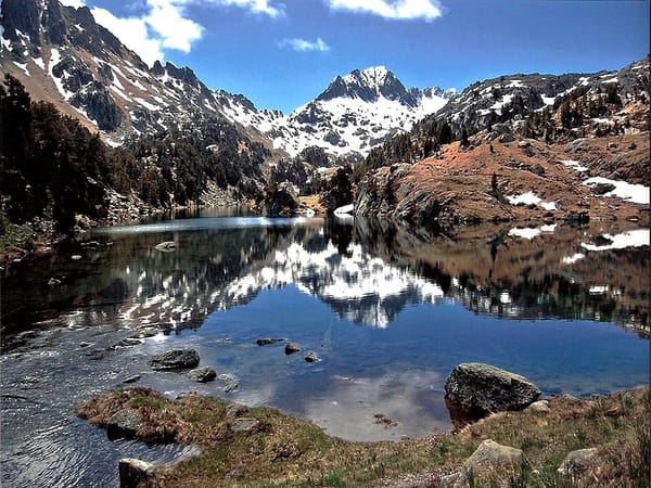 Las mejores rutas de senderismo en los Pirineos