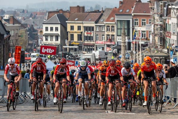 Primavera a dos ruedas en Flandes: un viaje a las clásicas del ciclismo belga